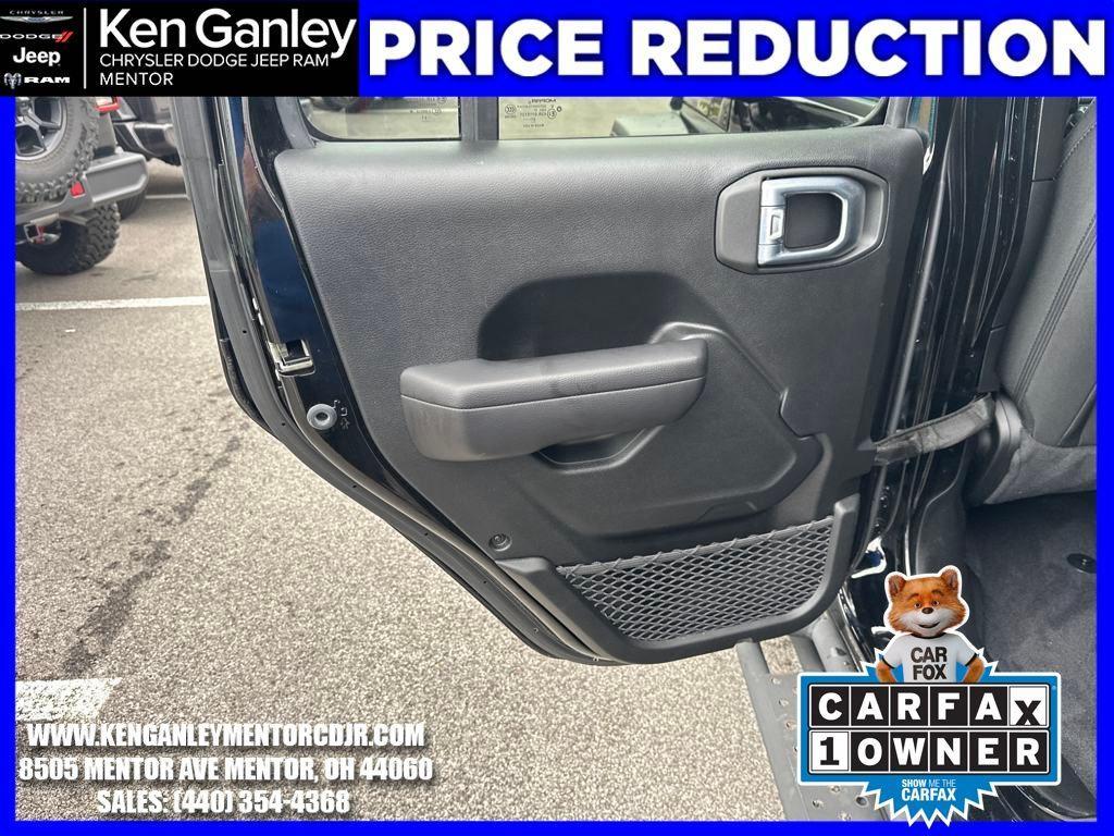 used 2021 Jeep Wrangler Unlimited car, priced at $27,800