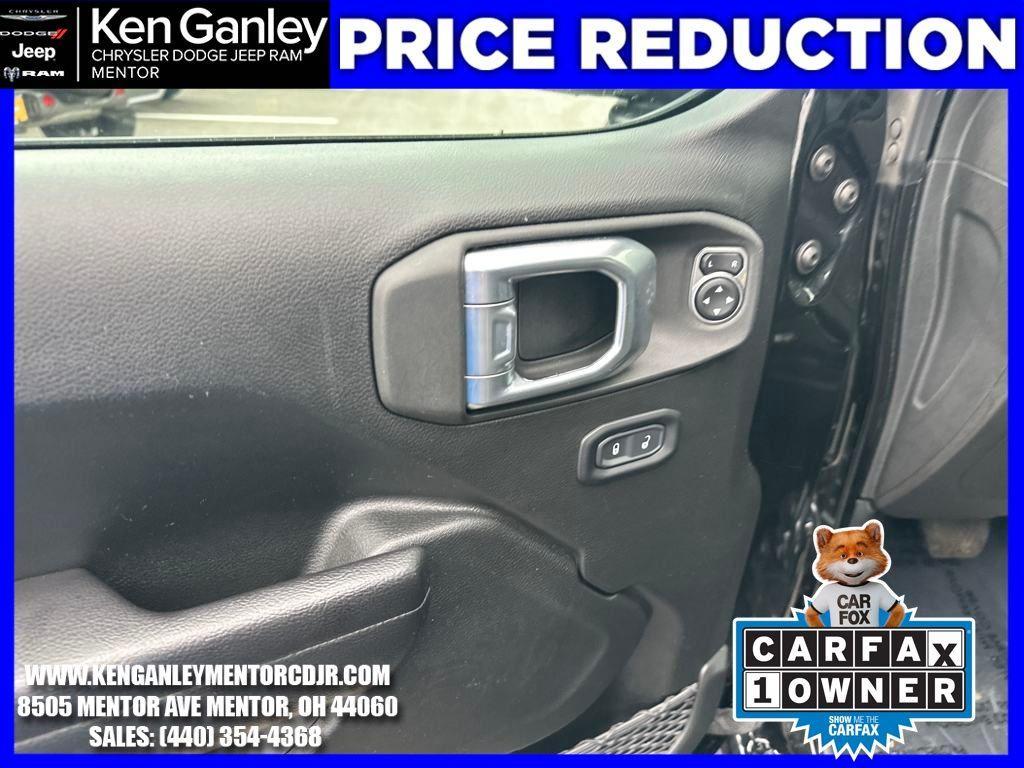 used 2021 Jeep Wrangler Unlimited car, priced at $27,800