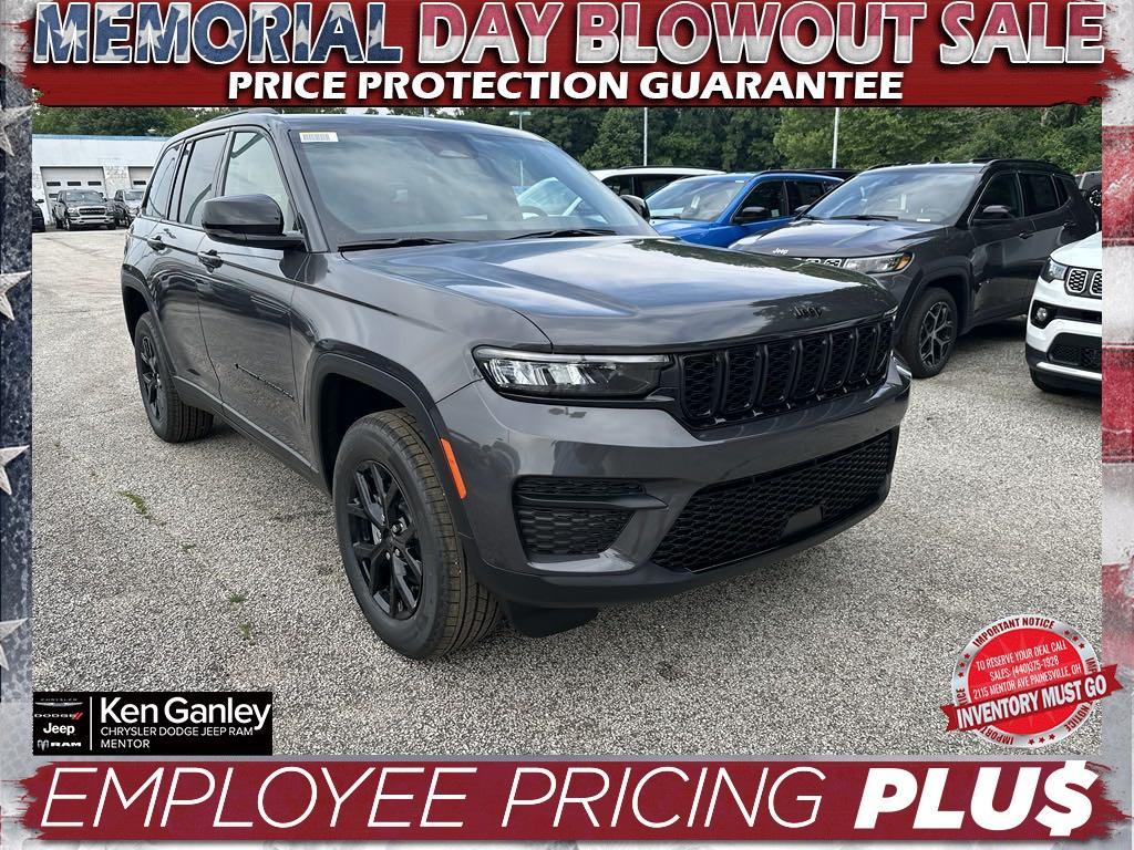 new 2024 Jeep Grand Cherokee car, priced at $44,001