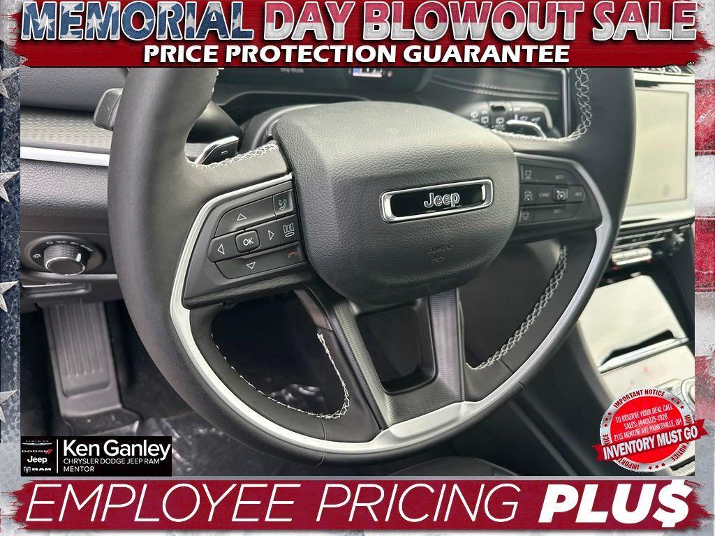 new 2024 Jeep Grand Cherokee car, priced at $44,001