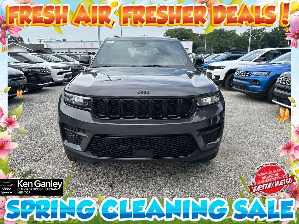new 2024 Jeep Grand Cherokee car, priced at $44,001