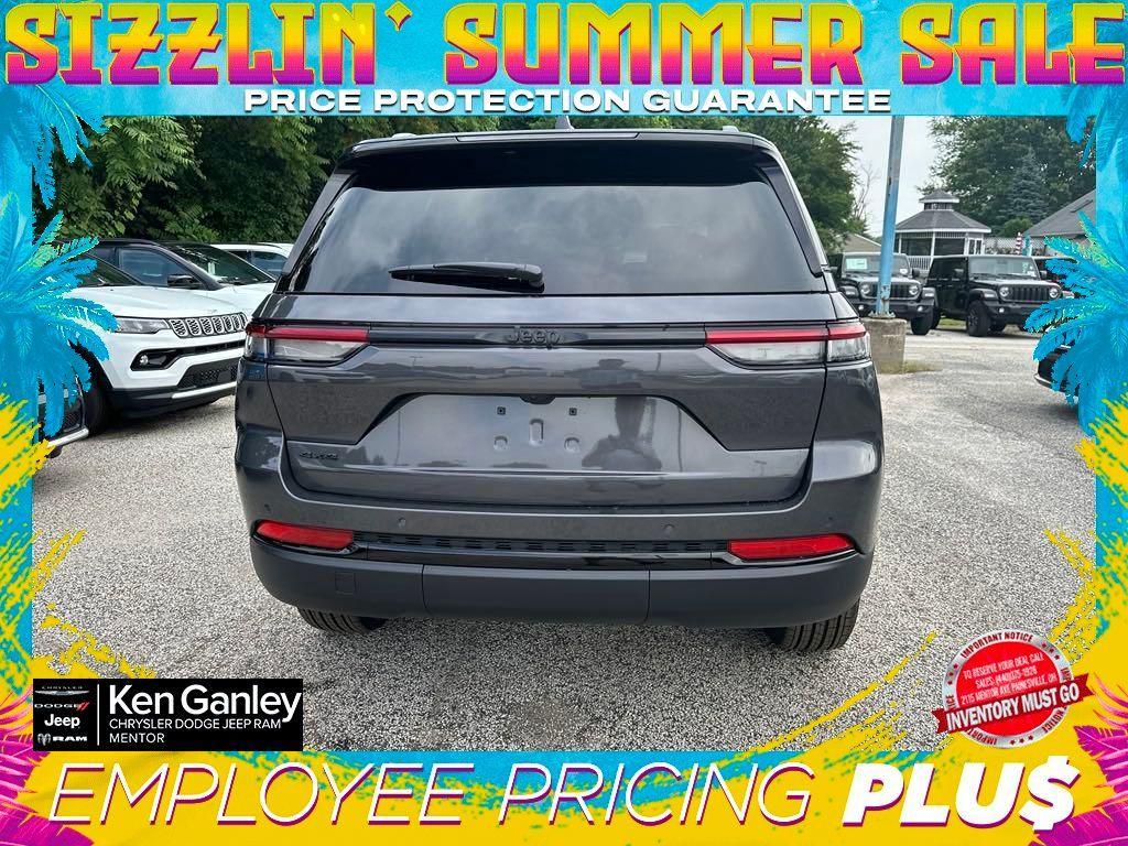new 2024 Jeep Grand Cherokee car, priced at $38,499
