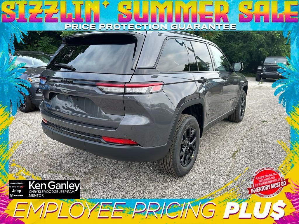 new 2024 Jeep Grand Cherokee car, priced at $38,499