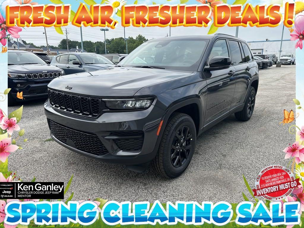 new 2024 Jeep Grand Cherokee car, priced at $44,001