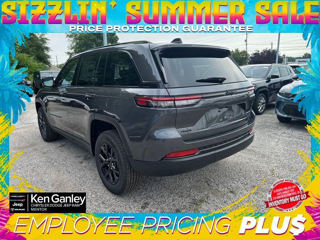 new 2024 Jeep Grand Cherokee car, priced at $38,499