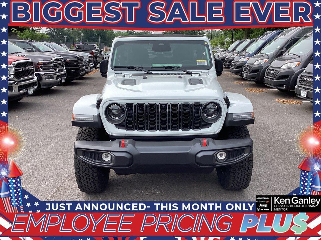 new 2025 Jeep Wrangler car, priced at $56,534