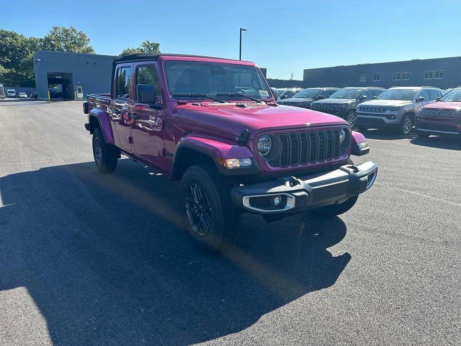 new 2024 Jeep Gladiator car, priced at $41,652