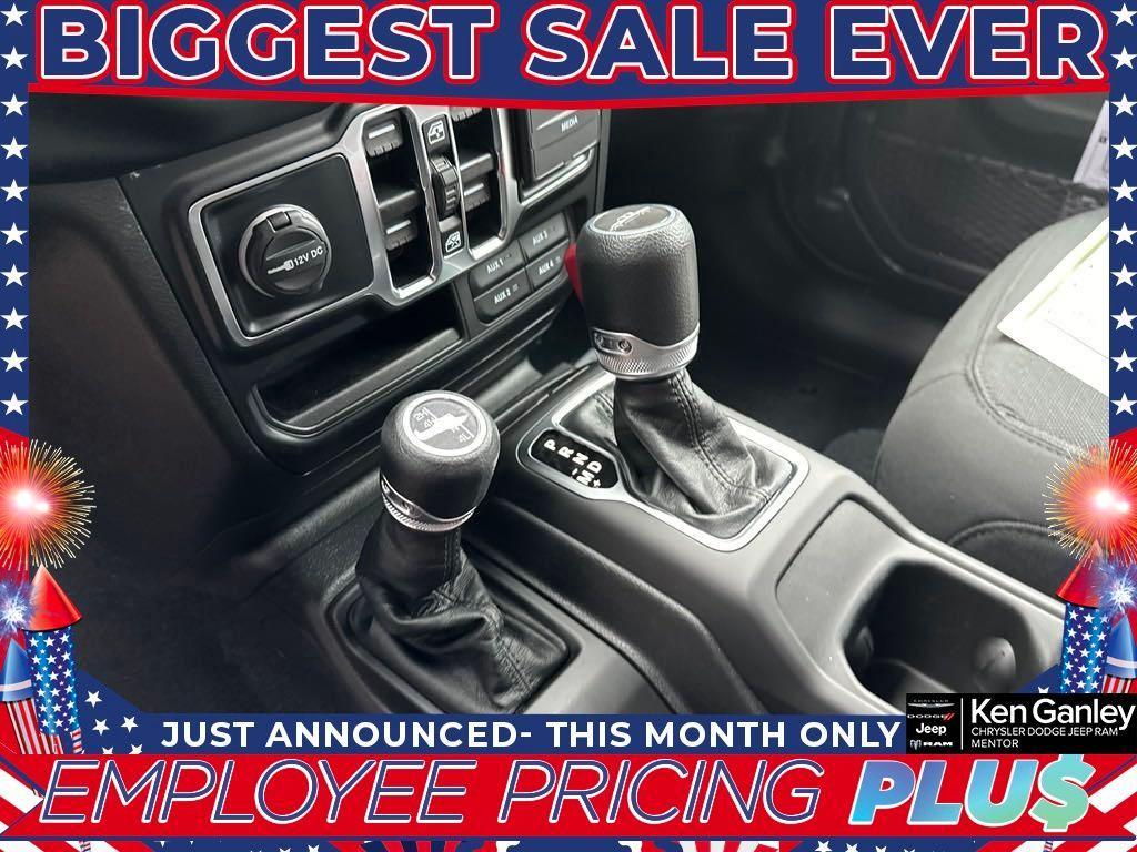 new 2023 Jeep Gladiator car, priced at $39,995