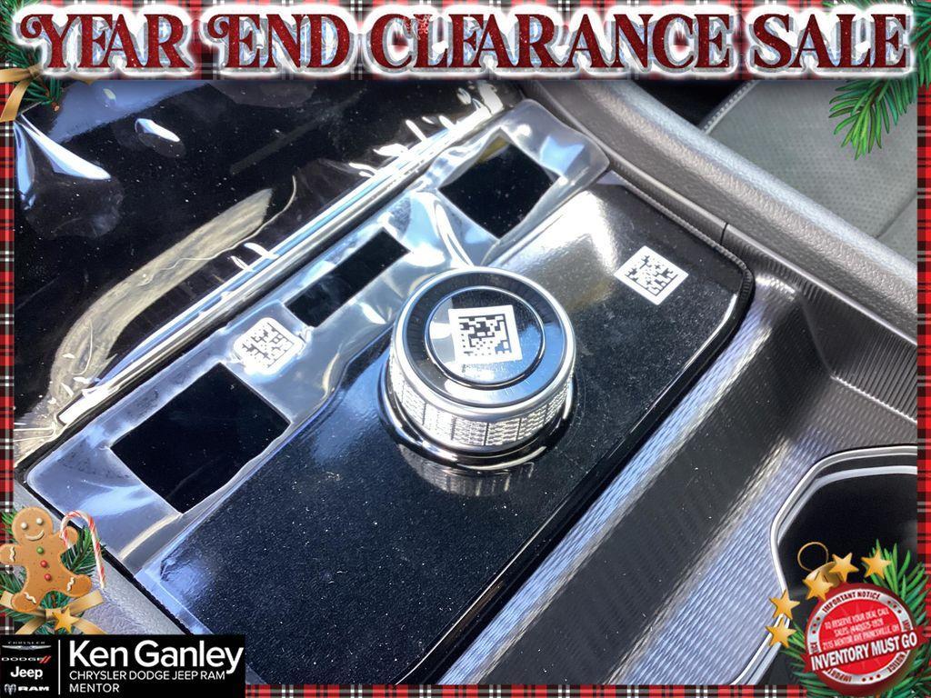 new 2025 Jeep Grand Cherokee car, priced at $44,480