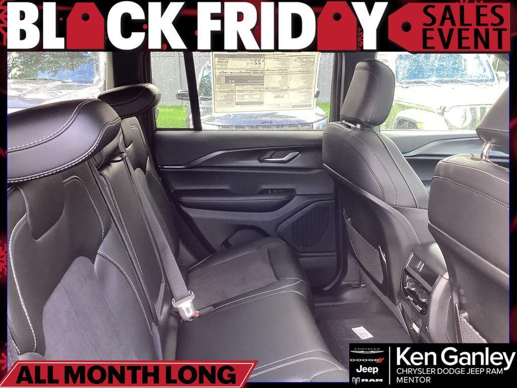 new 2025 Jeep Grand Cherokee car, priced at $44,480