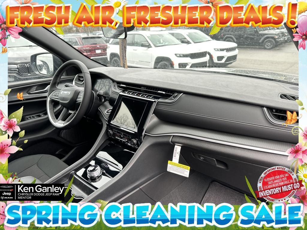 new 2025 Jeep Grand Cherokee car, priced at $41,675