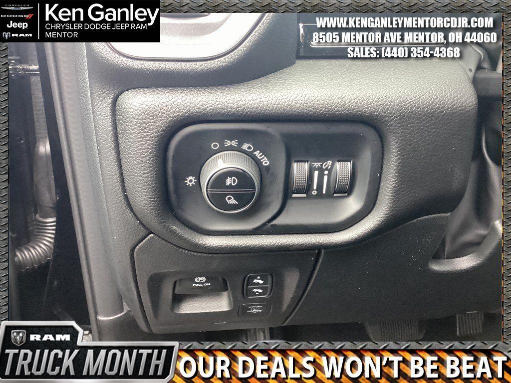 new 2025 Ram 1500 car, priced at $64,613