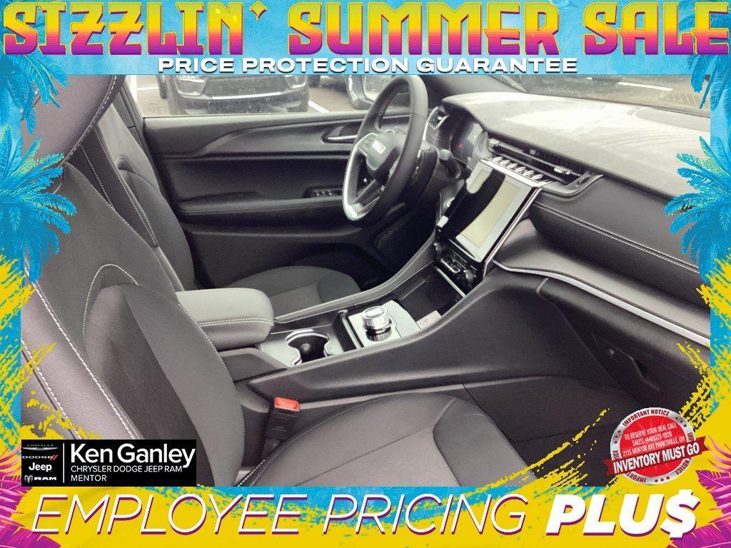 new 2025 Jeep Grand Cherokee L car, priced at $40,525