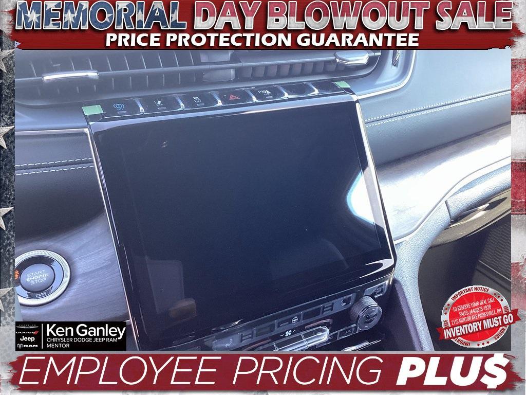 new 2025 Jeep Grand Cherokee 4xe car, priced at $57,078