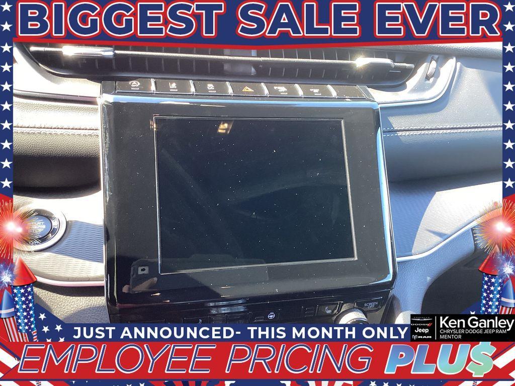 new 2025 Jeep Grand Cherokee L car, priced at $42,857