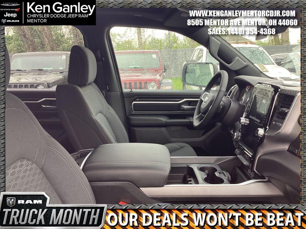 new 2025 Ram 1500 car, priced at $53,787