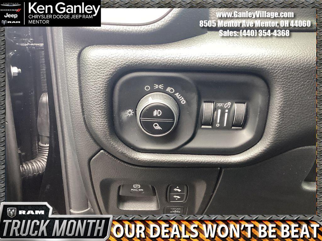 new 2025 Ram 1500 car, priced at $53,787