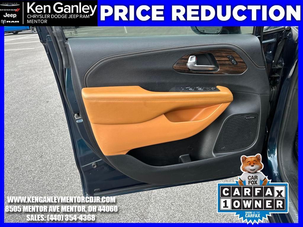 used 2022 Chrysler Pacifica car, priced at $33,900