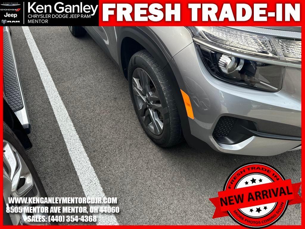 used 2023 Kia Seltos car, priced at $21,800