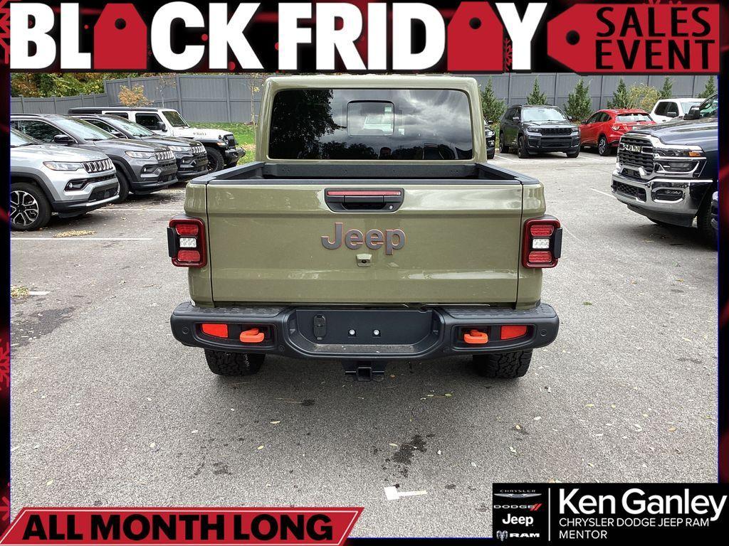 new 2025 Jeep Gladiator car, priced at $54,423