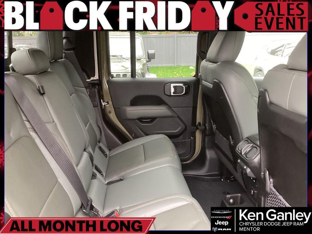 new 2025 Jeep Gladiator car, priced at $54,423