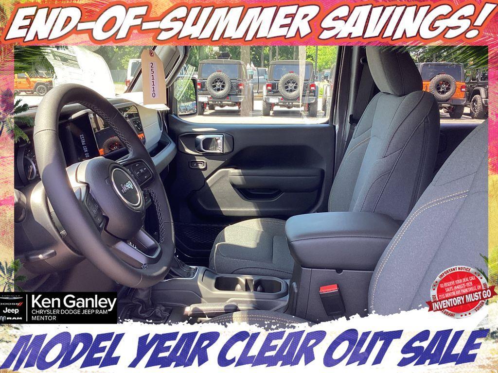 new 2025 Jeep Wrangler car, priced at $47,790