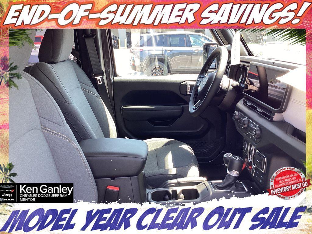 new 2025 Jeep Wrangler car, priced at $47,790