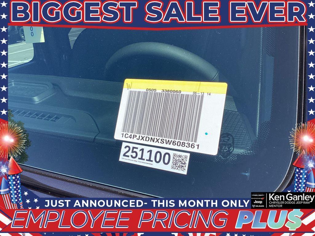new 2025 Jeep Wrangler car, priced at $48,090