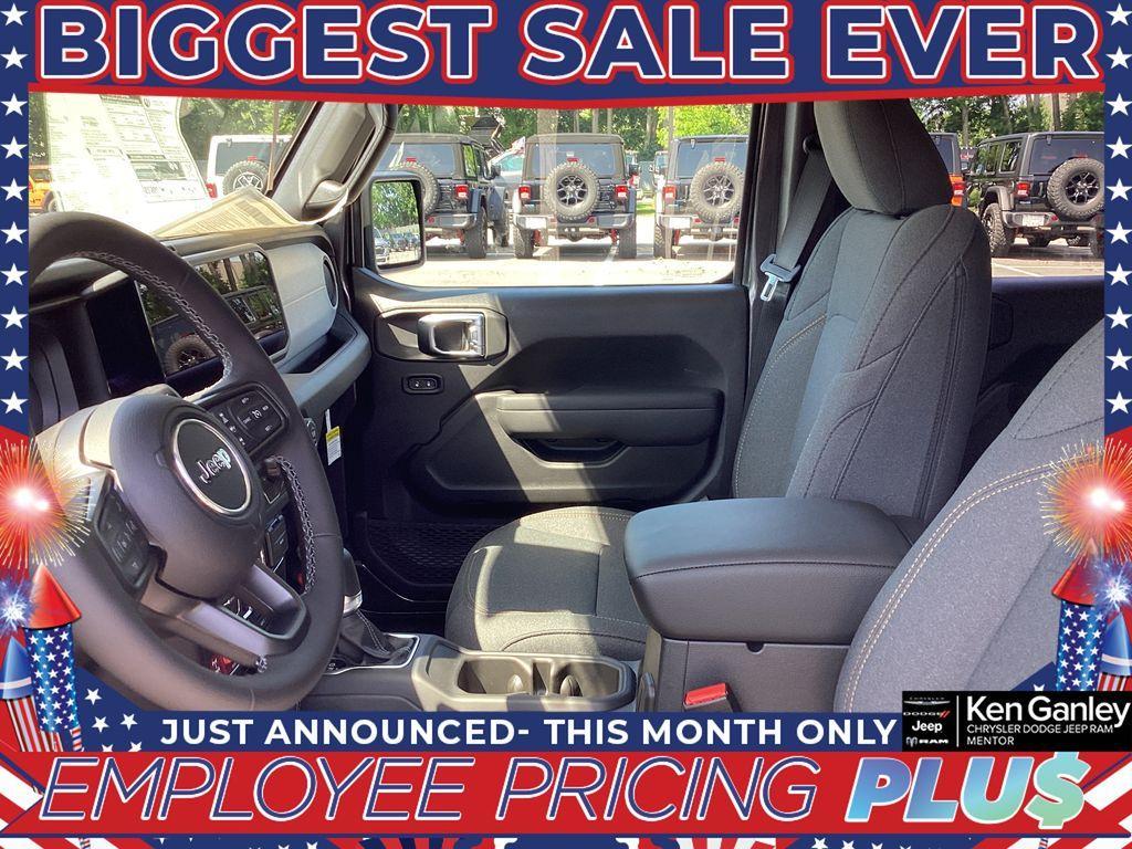 new 2025 Jeep Wrangler car, priced at $48,090