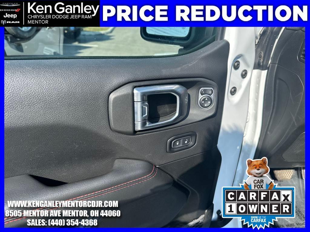 used 2022 Jeep Wrangler Unlimited car, priced at $37,400