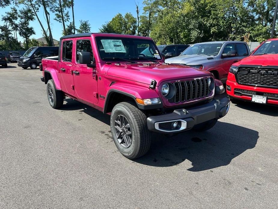 new 2024 Jeep Gladiator car, priced at $43,588