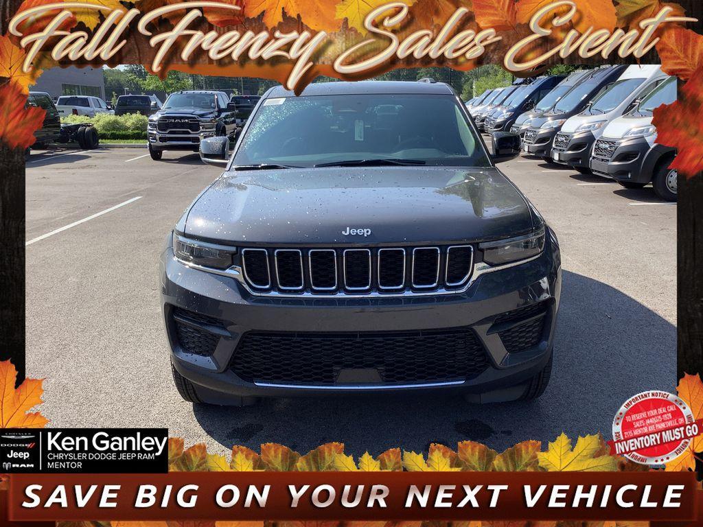 new 2025 Jeep Grand Cherokee car, priced at $36,995