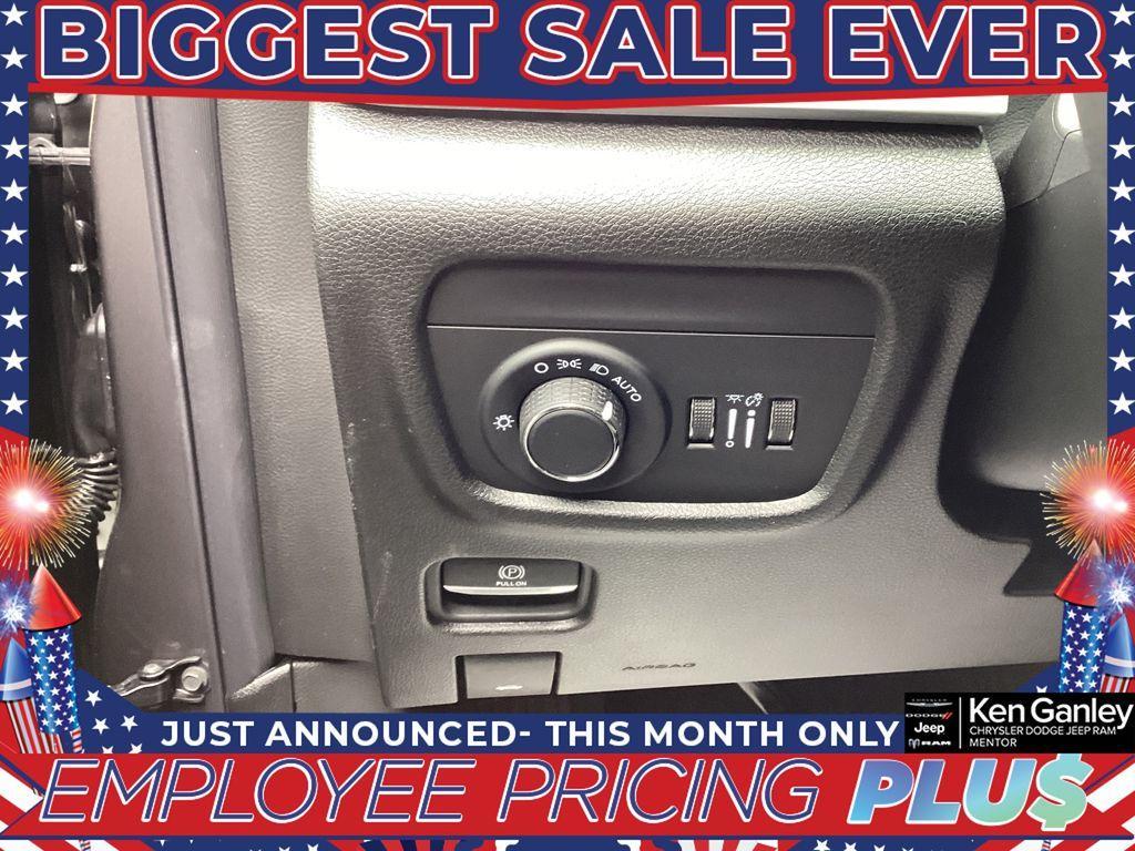 new 2025 Jeep Grand Cherokee L car, priced at $41,122