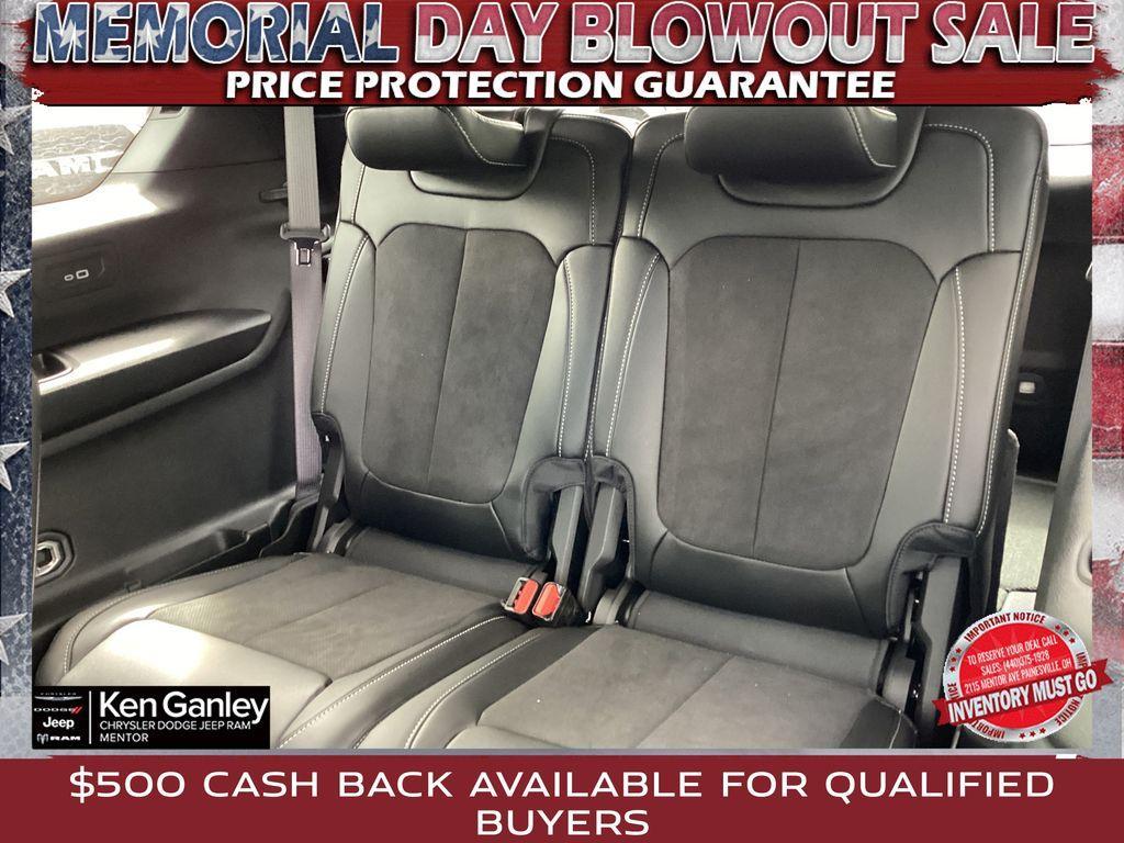 new 2025 Jeep Grand Cherokee L car, priced at $45,892