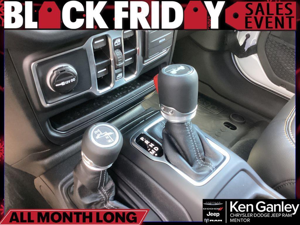 new 2025 Jeep Wrangler car, priced at $53,625