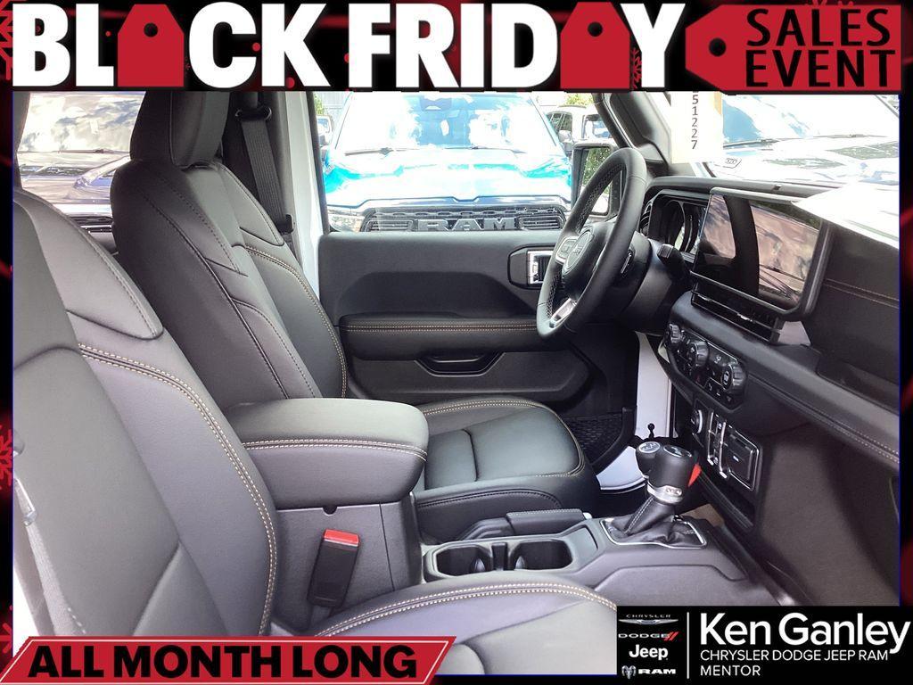 new 2025 Jeep Wrangler car, priced at $53,625