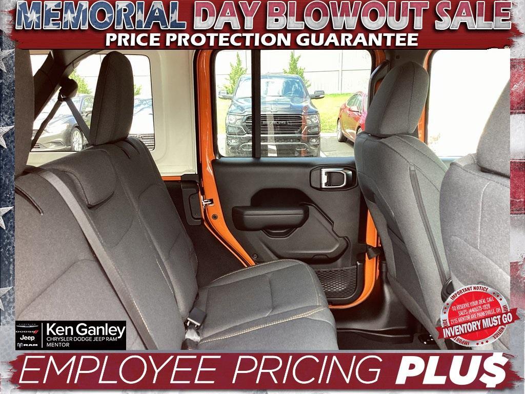 new 2025 Jeep Wrangler car, priced at $51,090