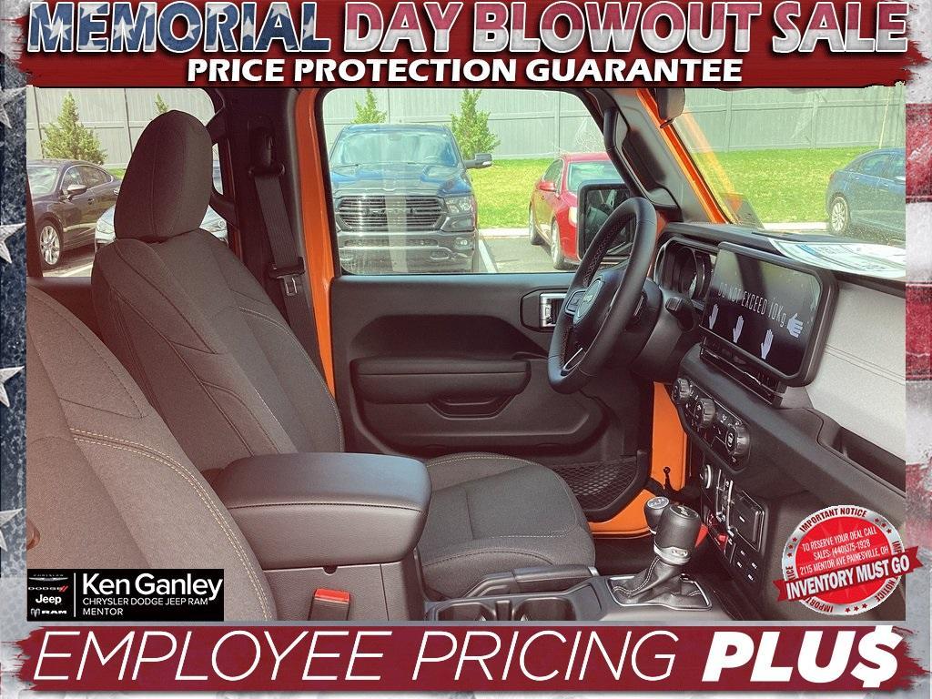 new 2025 Jeep Wrangler car, priced at $51,090