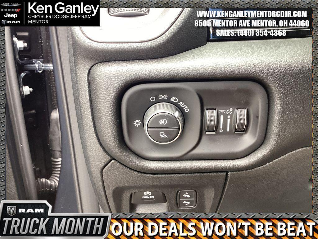 new 2025 Ram 1500 car, priced at $64,663