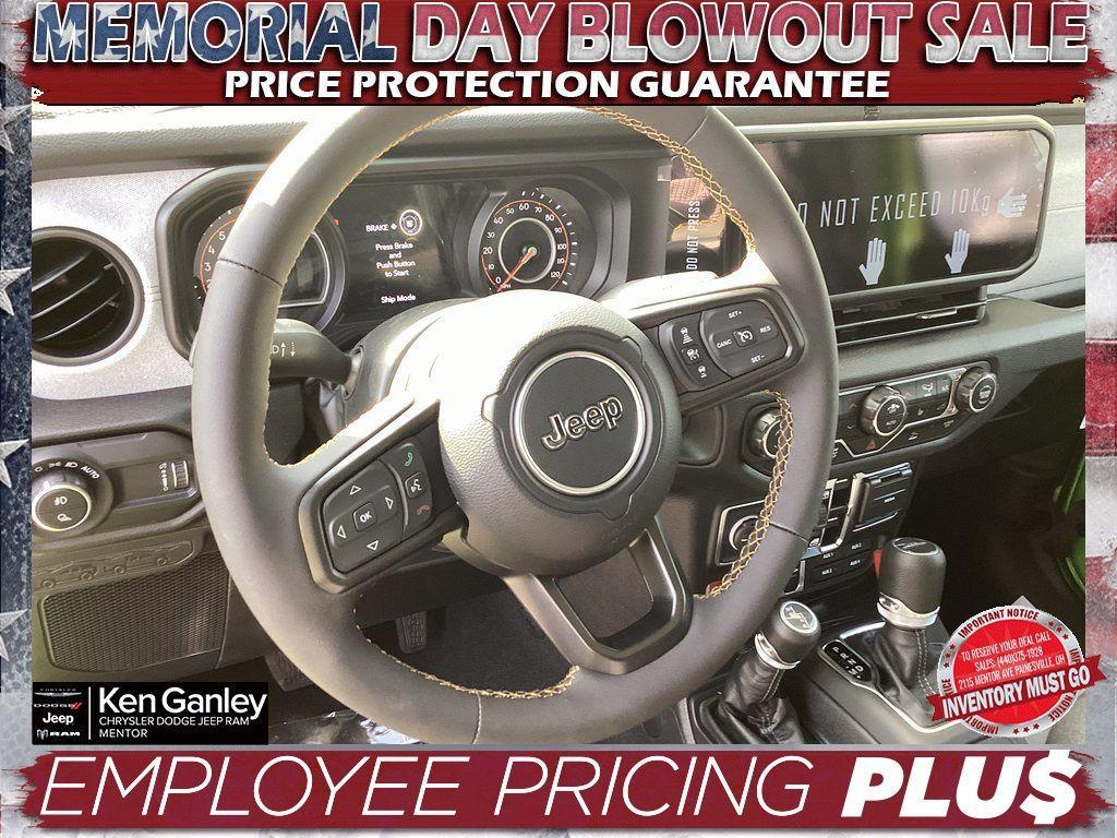 new 2025 Jeep Gladiator car, priced at $48,609