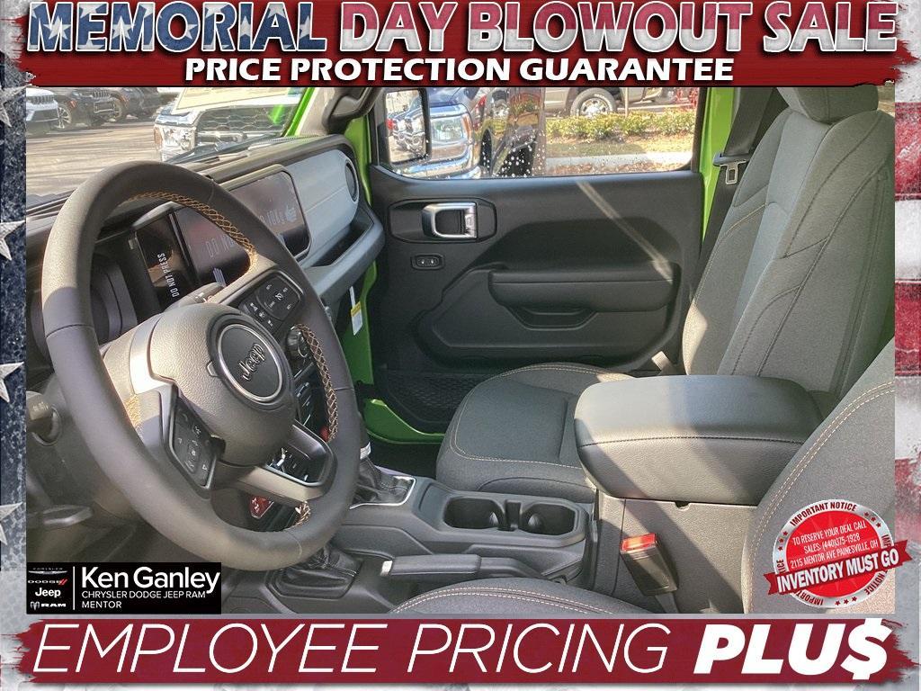 new 2025 Jeep Gladiator car, priced at $52,135