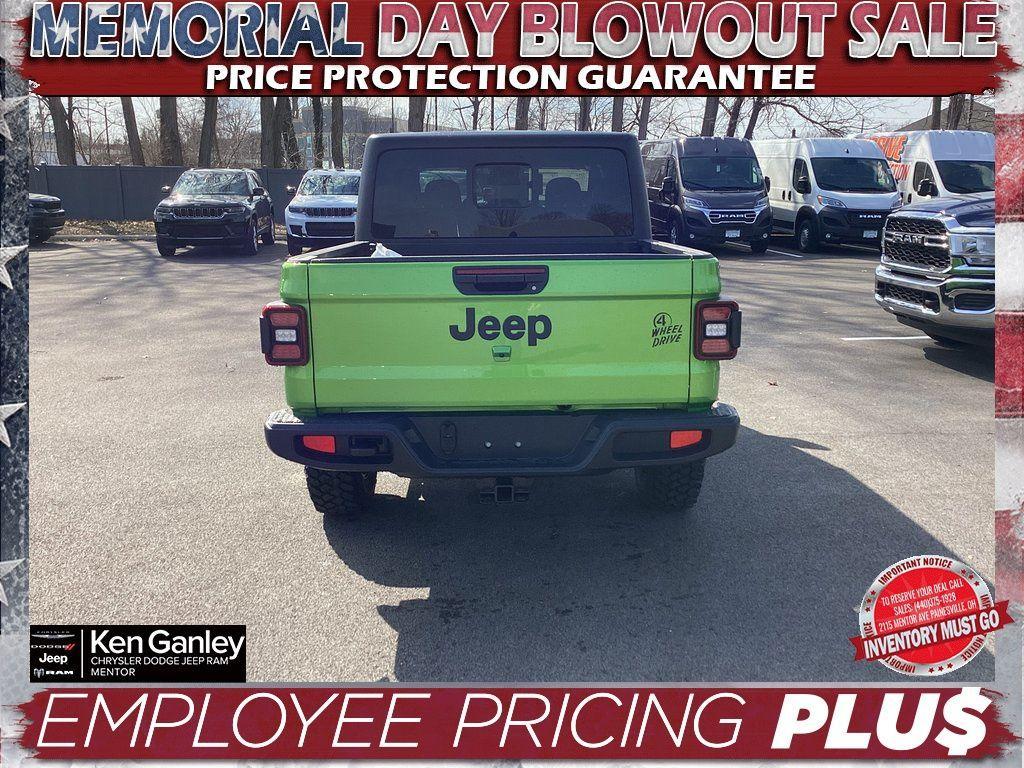 new 2025 Jeep Gladiator car, priced at $48,609