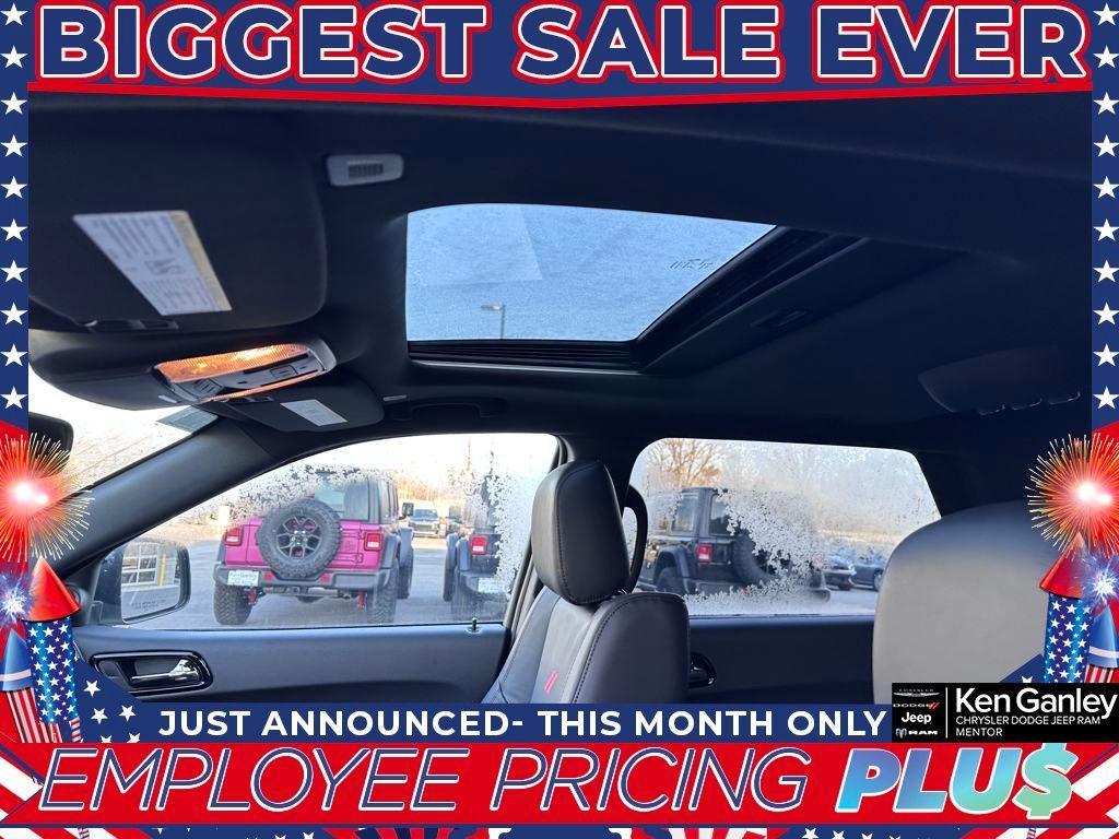 new 2025 Dodge Durango car, priced at $46,485