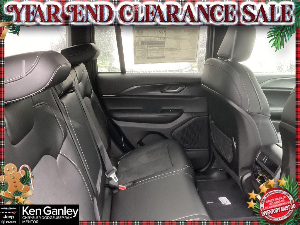 new 2025 Jeep Grand Cherokee car, priced at $37,858