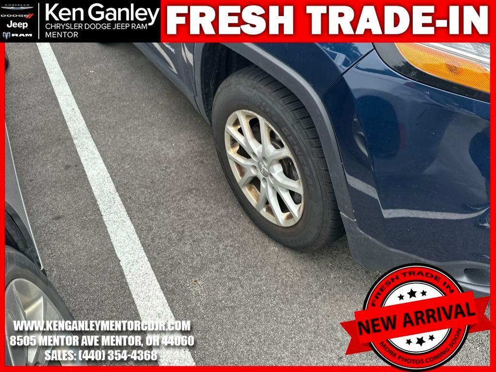 used 2018 Jeep Cherokee car, priced at $12,900