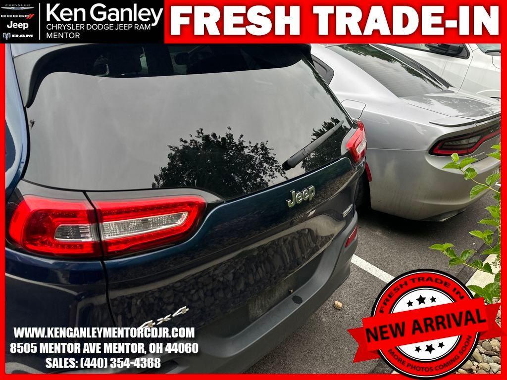 used 2018 Jeep Cherokee car, priced at $12,900