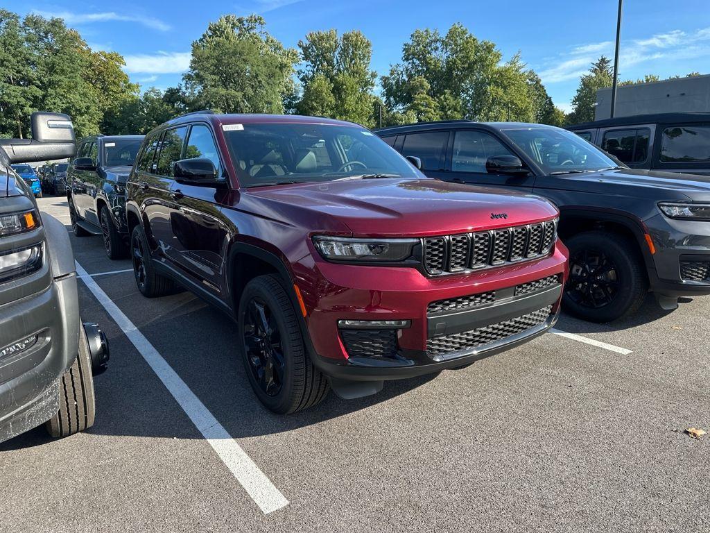 new 2025 Jeep Grand Cherokee L car, priced at $47,376