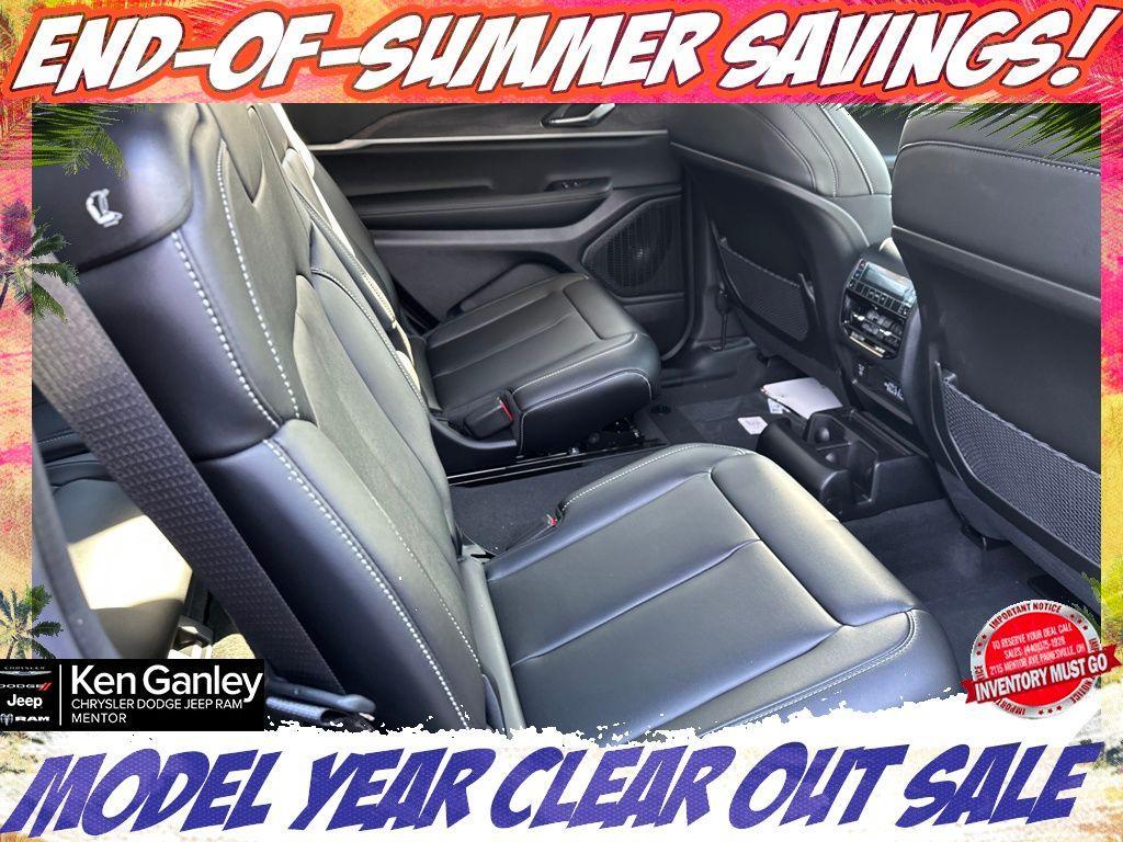 new 2025 Jeep Grand Cherokee L car, priced at $47,376