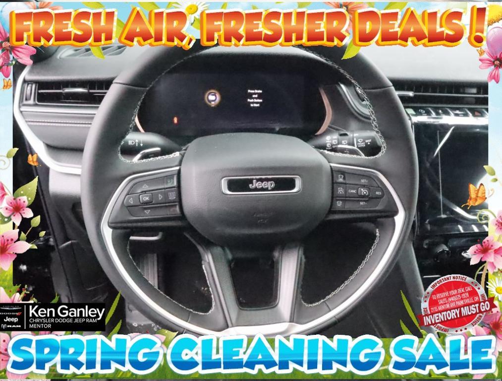 new 2025 Jeep Grand Cherokee car, priced at $43,970
