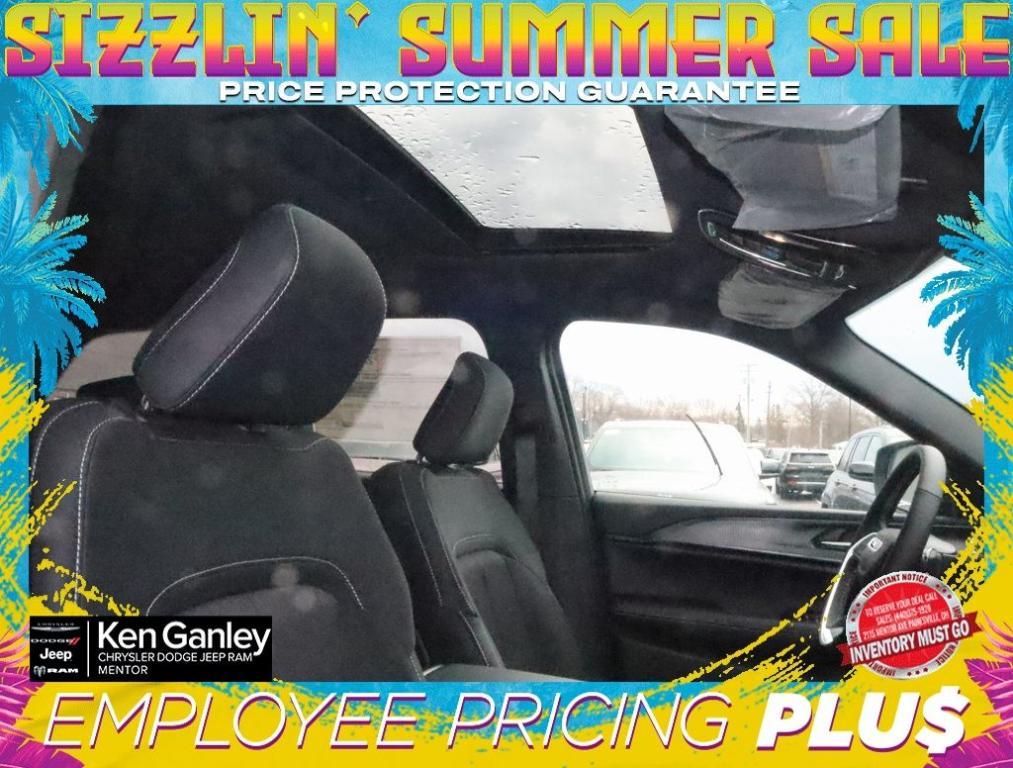 new 2025 Jeep Grand Cherokee car, priced at $38,614